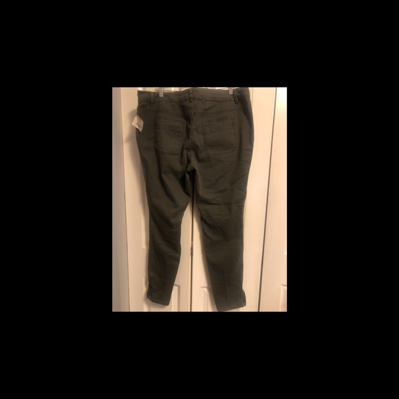 Classic Boom Boom Jeans - Picture 3 of 12